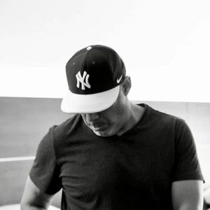 Meet your Posher, Victor